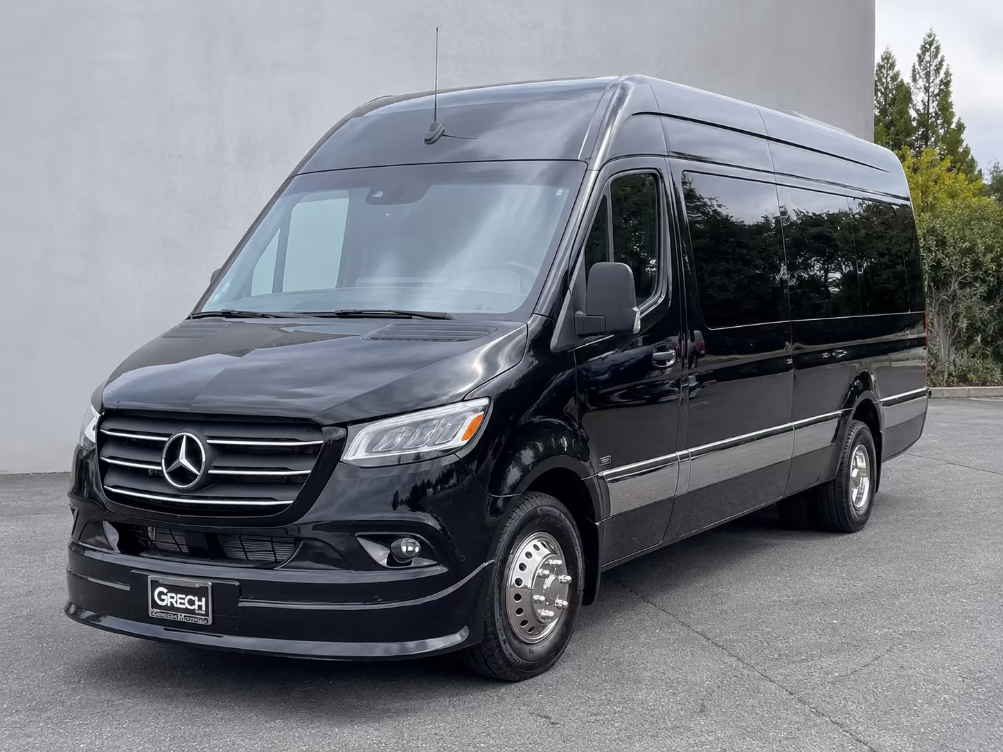 Tuscaloosa Wedding Transportation & Shuttle Service